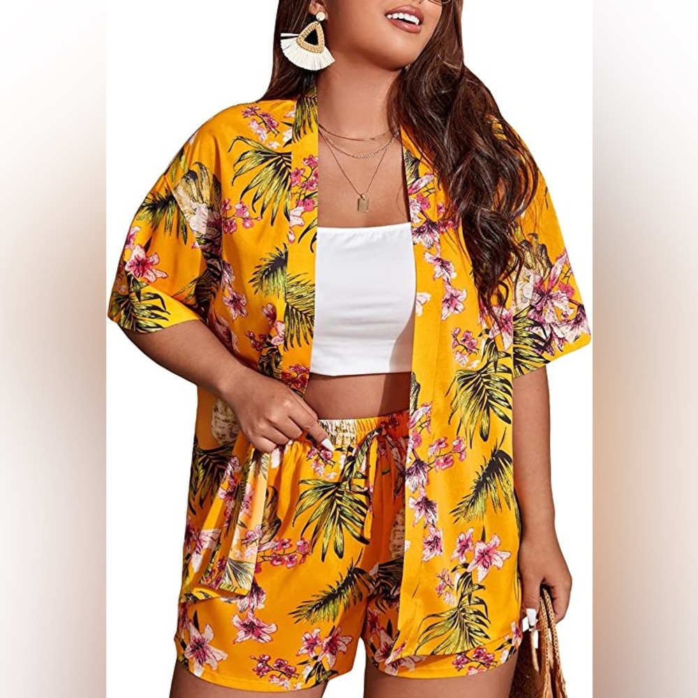 Curve 1XL Piece Outfits Tropical Short Sleeve Open Blouse & Shorts Set